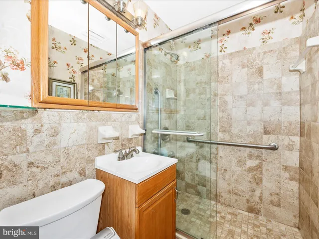 $850,000 | 17515 Dr Bird Road, Sandy Spring, MD 20860