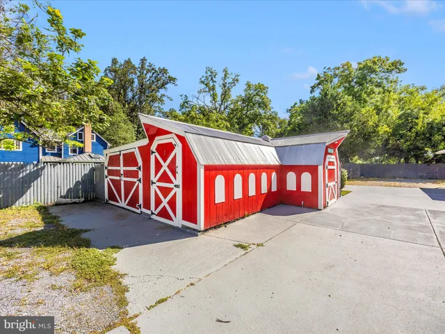 $850,000 | 17515 Dr Bird Road, Sandy Spring, MD 20860