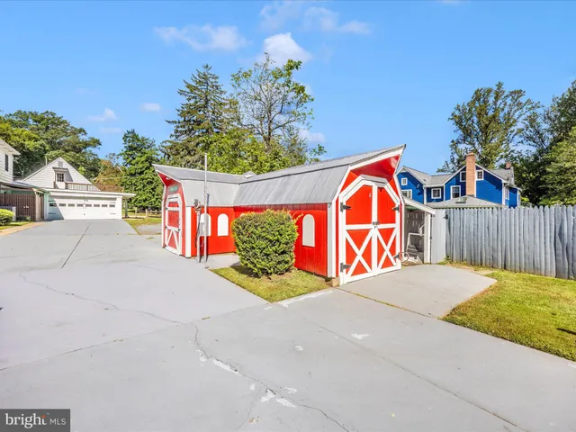 $850,000 | 17515 Dr Bird Road, Sandy Spring, MD 20860