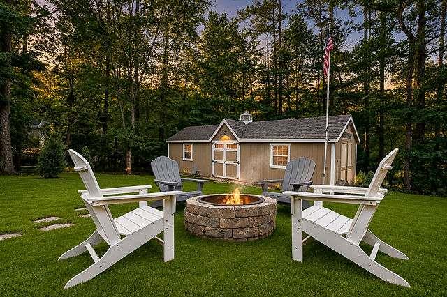 8179 Pineview Court Villa Rica, GA 30180 - Photo 33 of 41 a view of a house with backyard and sitting area