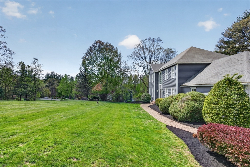 8 Ridgewood Road Sterling, MA 01564 - Photo 38 of 42 Gallery Image 38