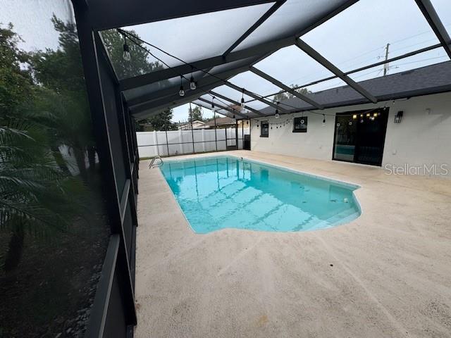 413 Citadel Drive Altamonte Springs, FL 32714 - Photo 29 of 47 a view of a backyard of a house