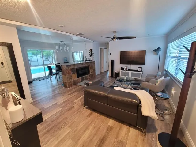 $359,000 | 413 Citadel Drive, Altamonte Springs, FL 32714