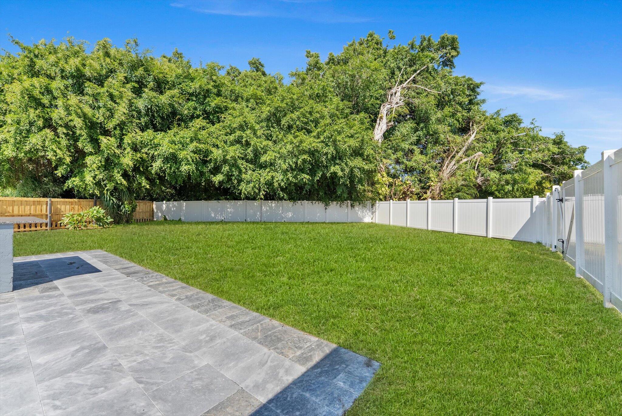 1721 Southwest 10th Street Boca Raton, FL 33486 - Photo 28 of 34 28-28