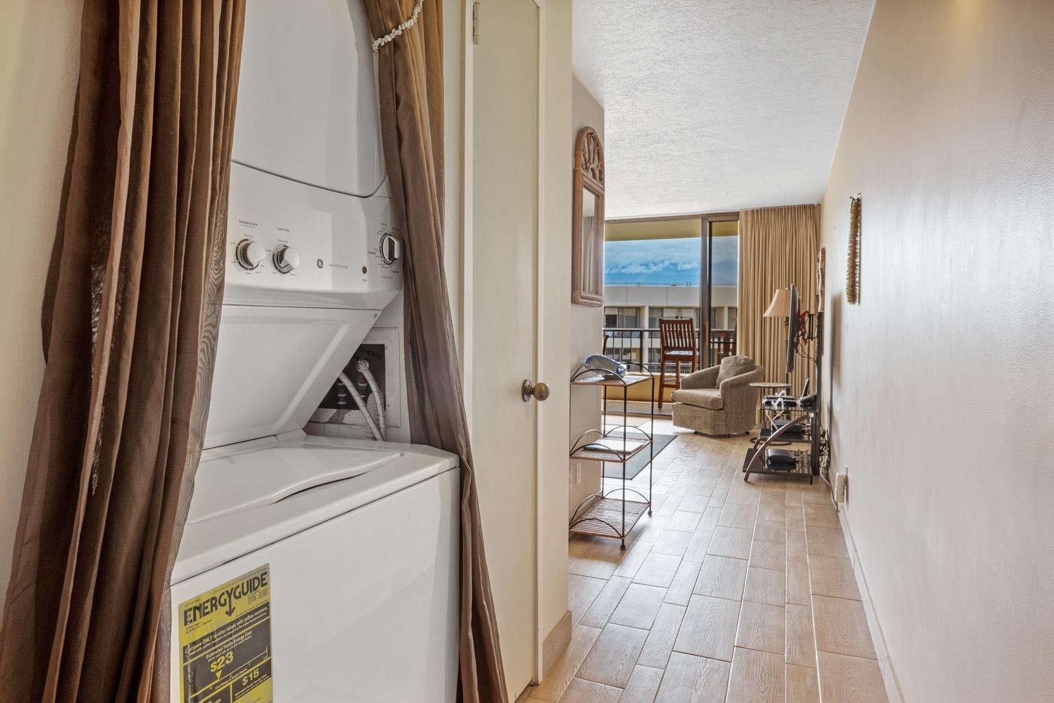 145 North Kihei Road, Unit PH5 Kihei, HI 96753 - Photo 23 of 26 a view of utility room