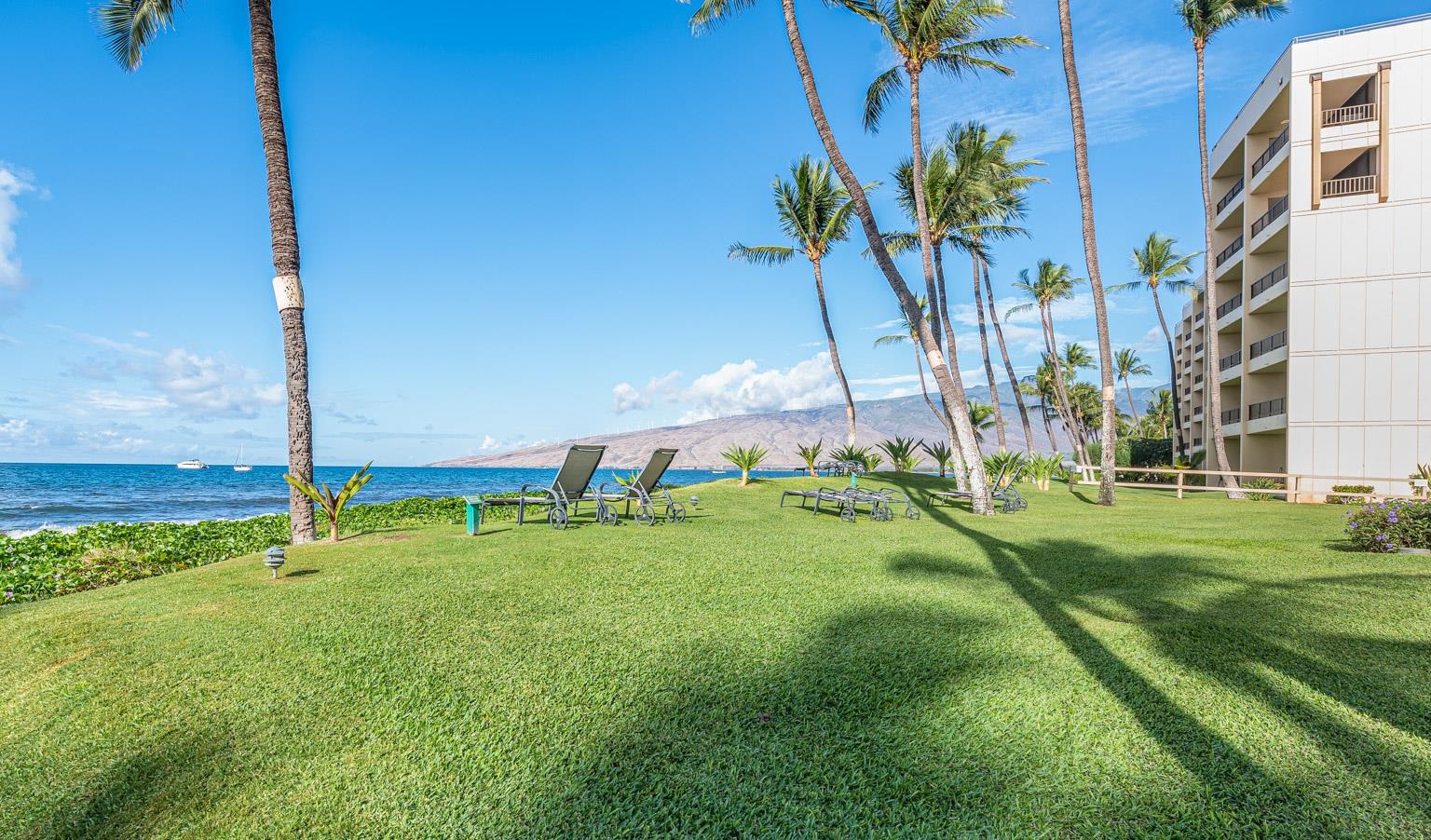 145 North Kihei Road, Unit PH5 Kihei, HI 96753 - Photo 25 of 26 a green field with lots of green space