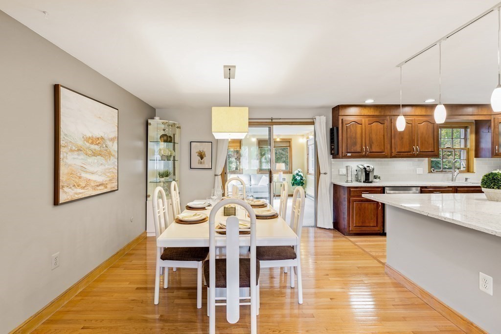 10 Cormier Road Burlington, MA 01803 - Photo 12 of 40 Gallery Image 12