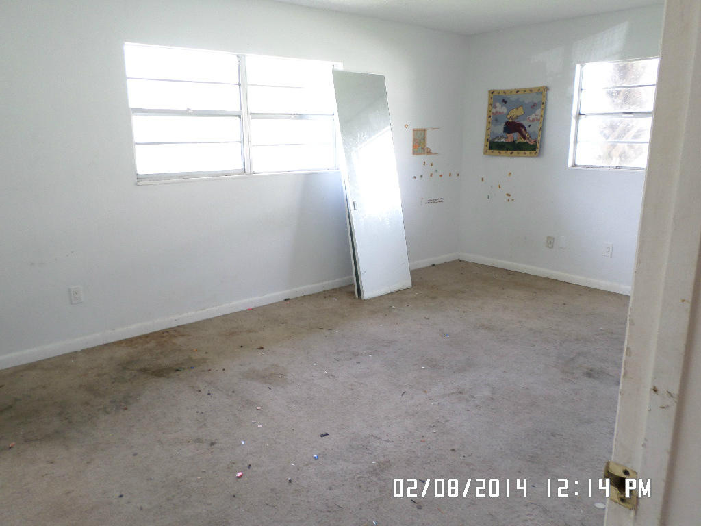 5310 Seagrape Drive Fort Pierce, FL 34982 - Photo 5 of 15 Master