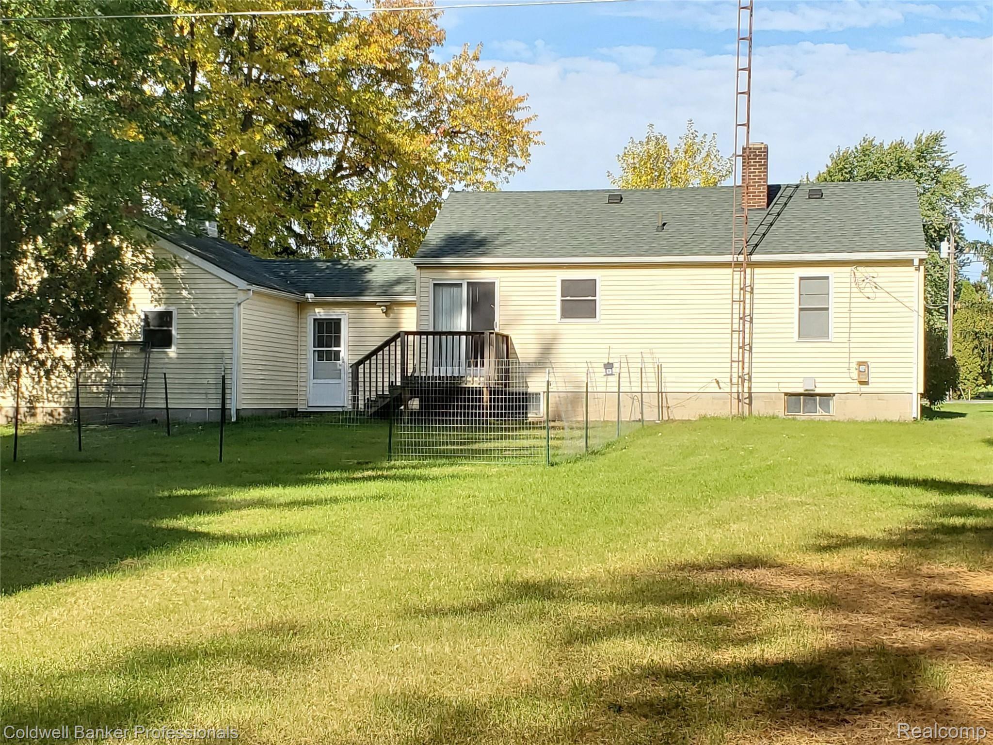 1608 East Caro Road Caro, MI 48723 - Photo 9 of 13 20191019_112021.jpg