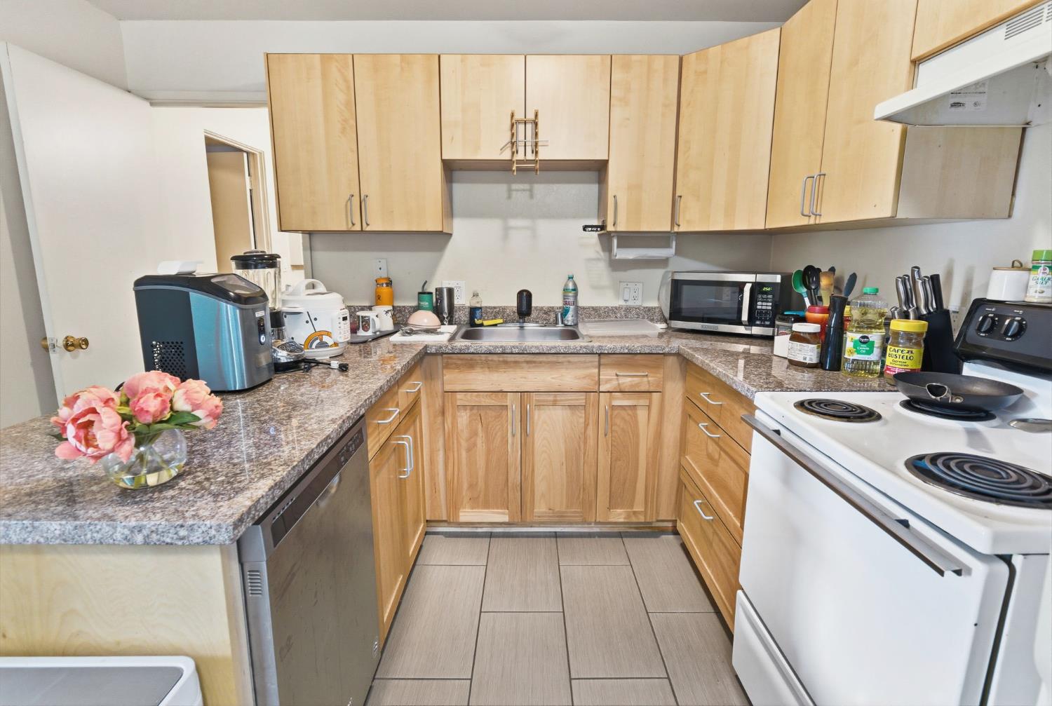 240 2nd Street Davis, CA 95616 - Photo 32 of 56