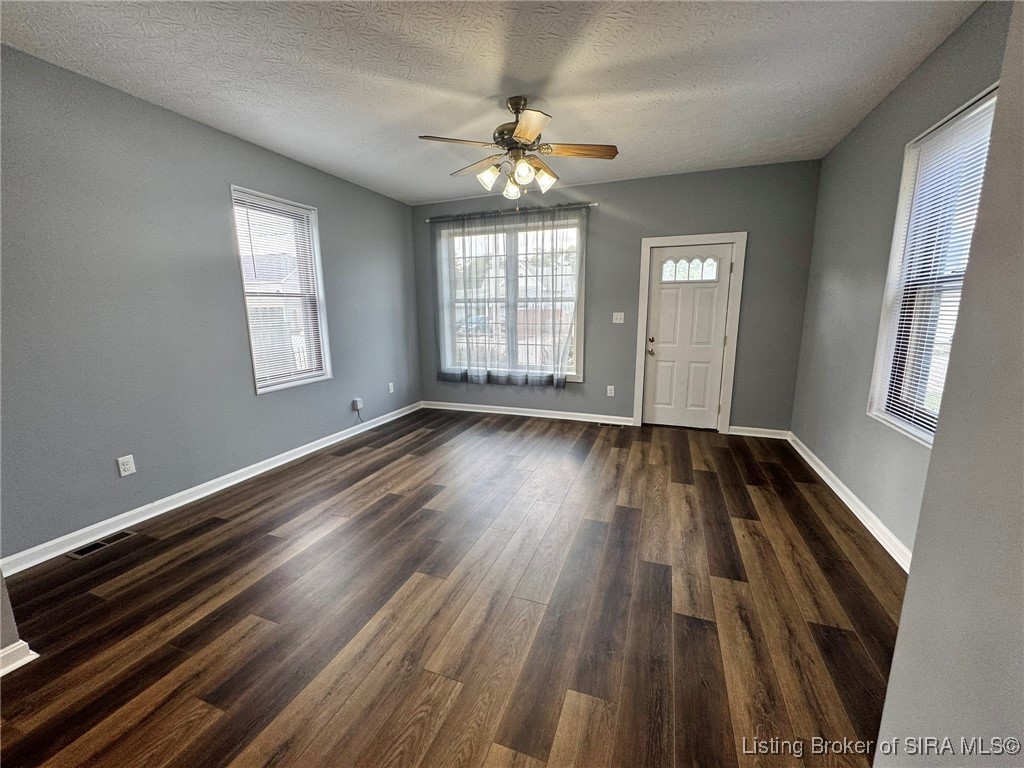 1922 Division Street New Albany, IN 47150 - Photo 11 of 35