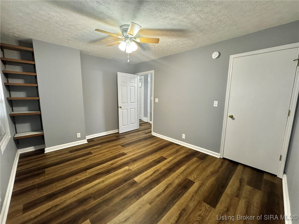 1922 Division Street New Albany, IN 47150 - Photo 16 of 35