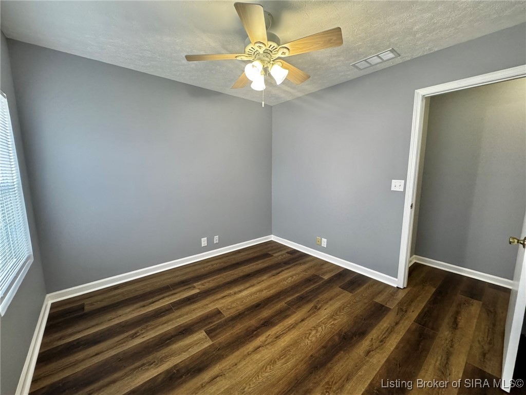 1922 Division Street New Albany, IN 47150 - Photo 18 of 35