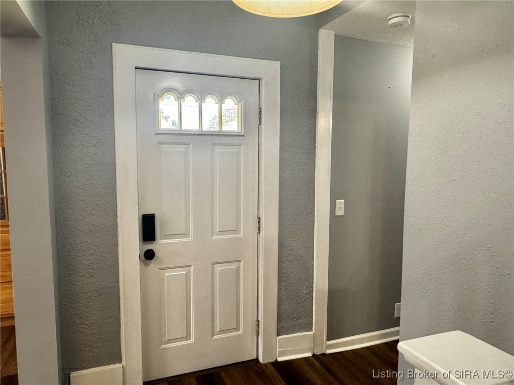 1922 Division Street New Albany, IN 47150 - Photo 5 of 35