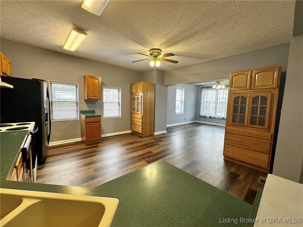 1922 Division Street New Albany, IN 47150 - Photo 9 of 35