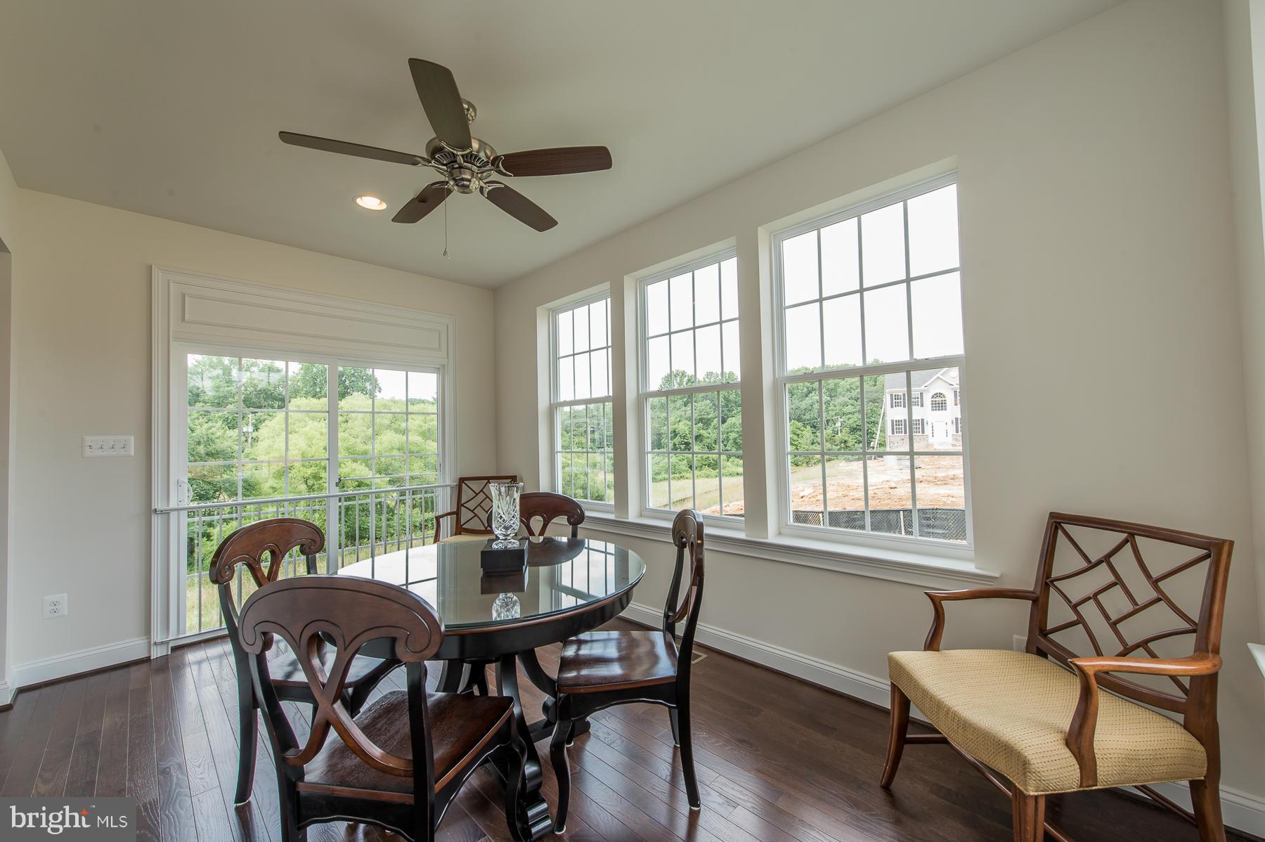 5753 Landing Road Elkridge, MD 21075 - Photo 12 of 30 Morning Room