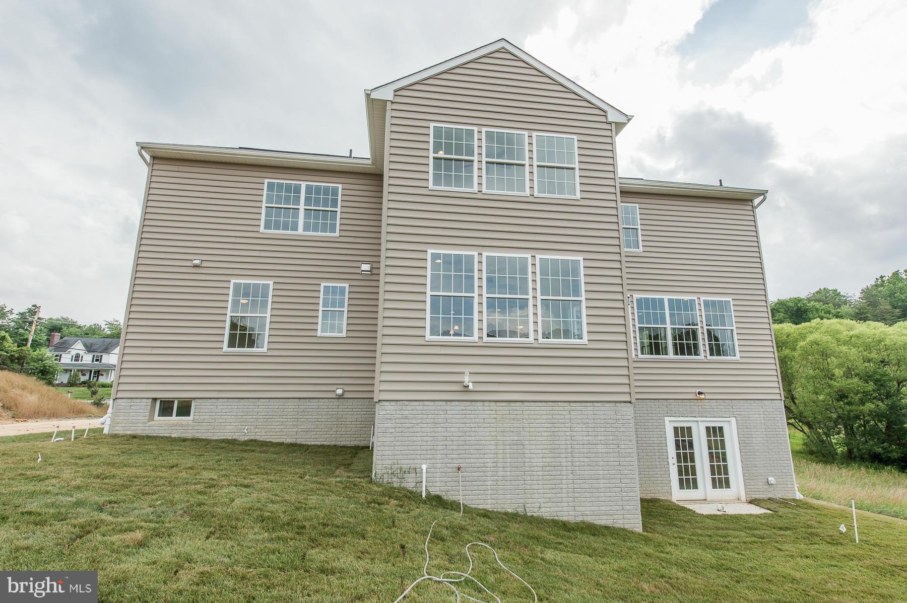 5753 Landing Road Elkridge, MD 21075 - Photo 30 of 30 Exterior (Rear)