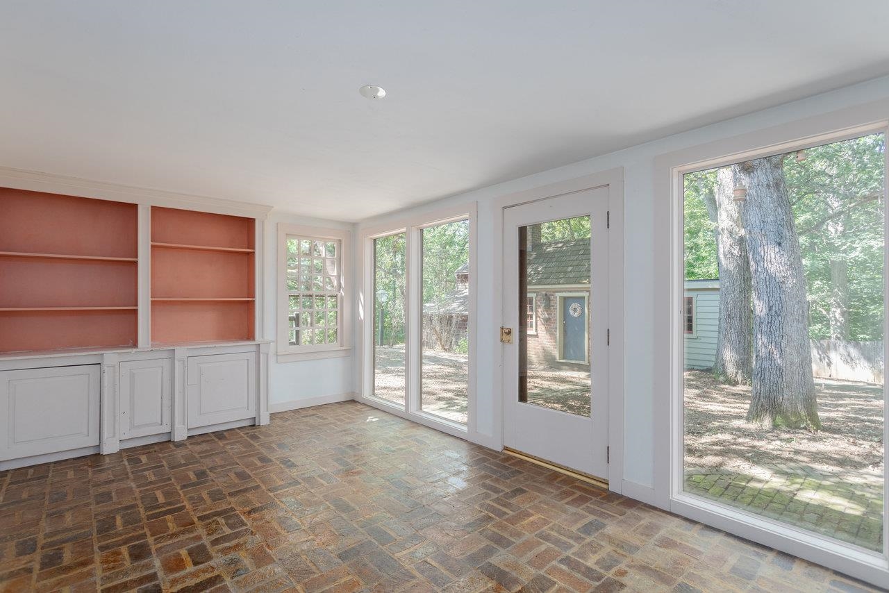 145 Fort Defiance Road Fort Defiance, VA 24437 - Photo 19 of 70 a view of an empty room with a window