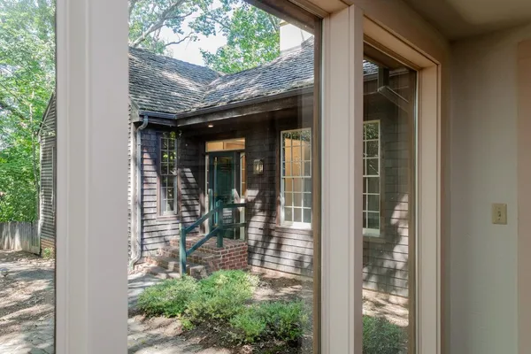 $550,000 | 145 Fort Defiance Road, Fort Defiance, VA 24437