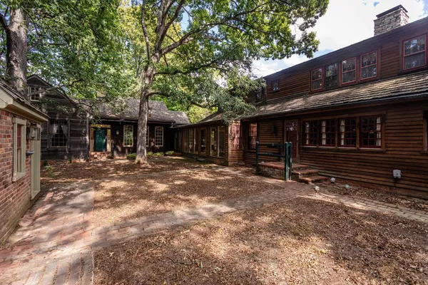 $550,000 | 145 Fort Defiance Road, Fort Defiance, VA 24437