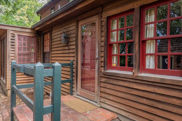 $550,000 | 145 Fort Defiance Road, Fort Defiance, VA 24437