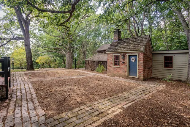 $645,000 | 145 Fort Defiance Road, Fort Defiance, VA 24437