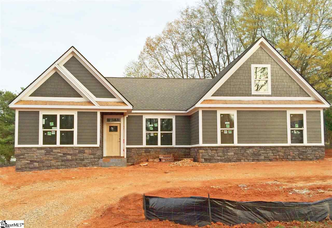 2610 Holiday Road Greer, SC 29651 - Photo 1 of 36