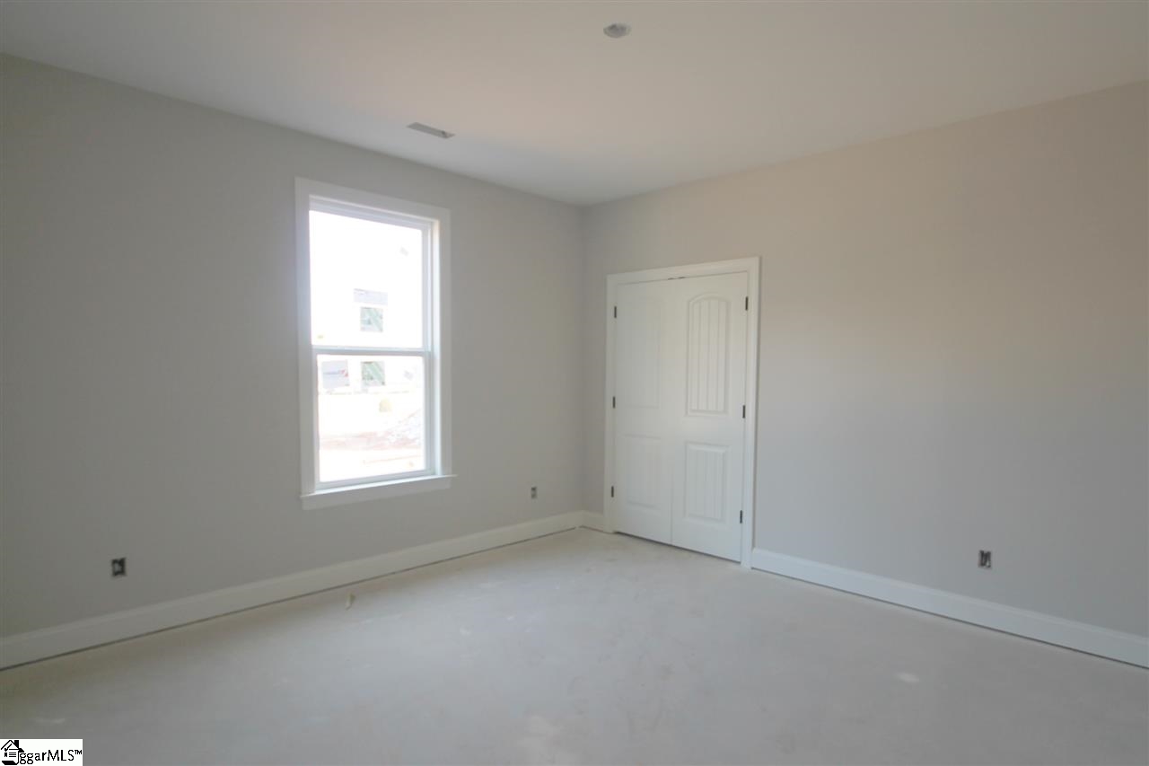 2610 Holiday Road Greer, SC 29651 - Photo 26 of 36