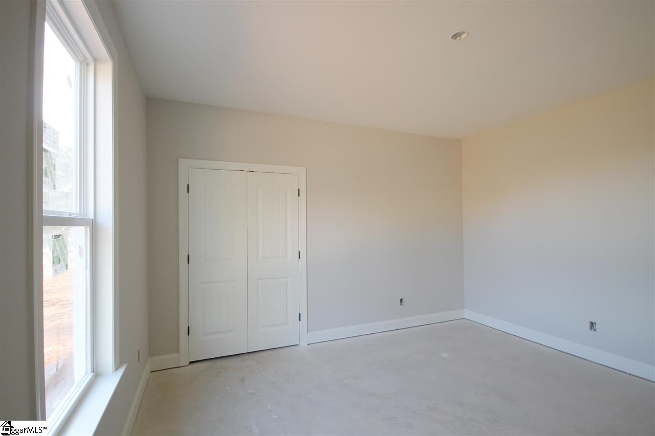 2610 Holiday Road Greer, SC 29651 - Photo 28 of 36