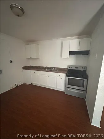 $900 | 421 Squirrel Street, Unit A, Fayetteville, NC 28303