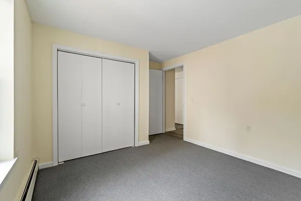 $332,500 | 1703 White Cedar Boulevard, Portsmouth, NH 03801