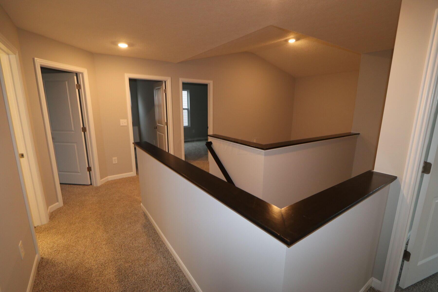26 Erin Hills Road Commercial Point, OH 43116 - Photo 13 of 35 Interior
