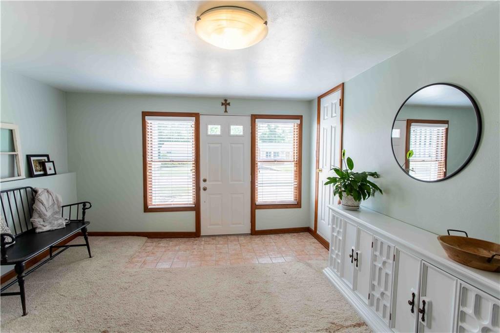 709 Lindsay Road Carnegie, PA 15106 - Photo 34 of 44 Gallery Image 34
