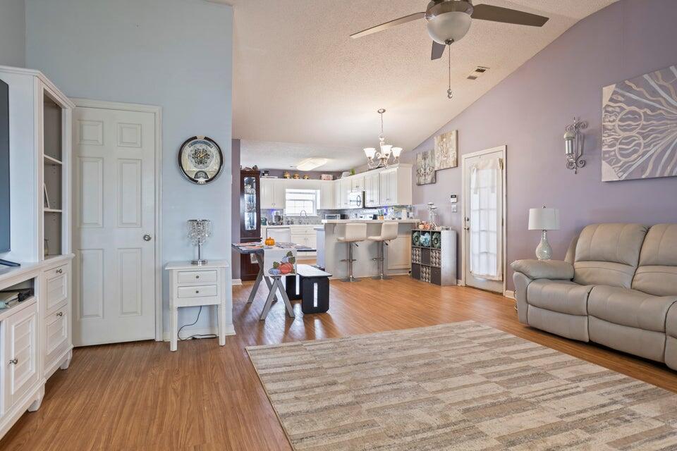 21 Flower Break Road Aiken, SC 29803 - Photo 5 of 20