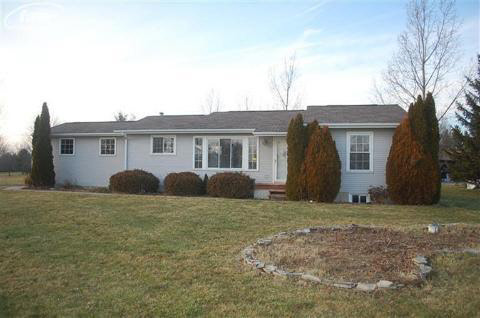 8014 Calkins Road Flint, MI 48532 - Photo 19 of 21 20343370-18.JPG