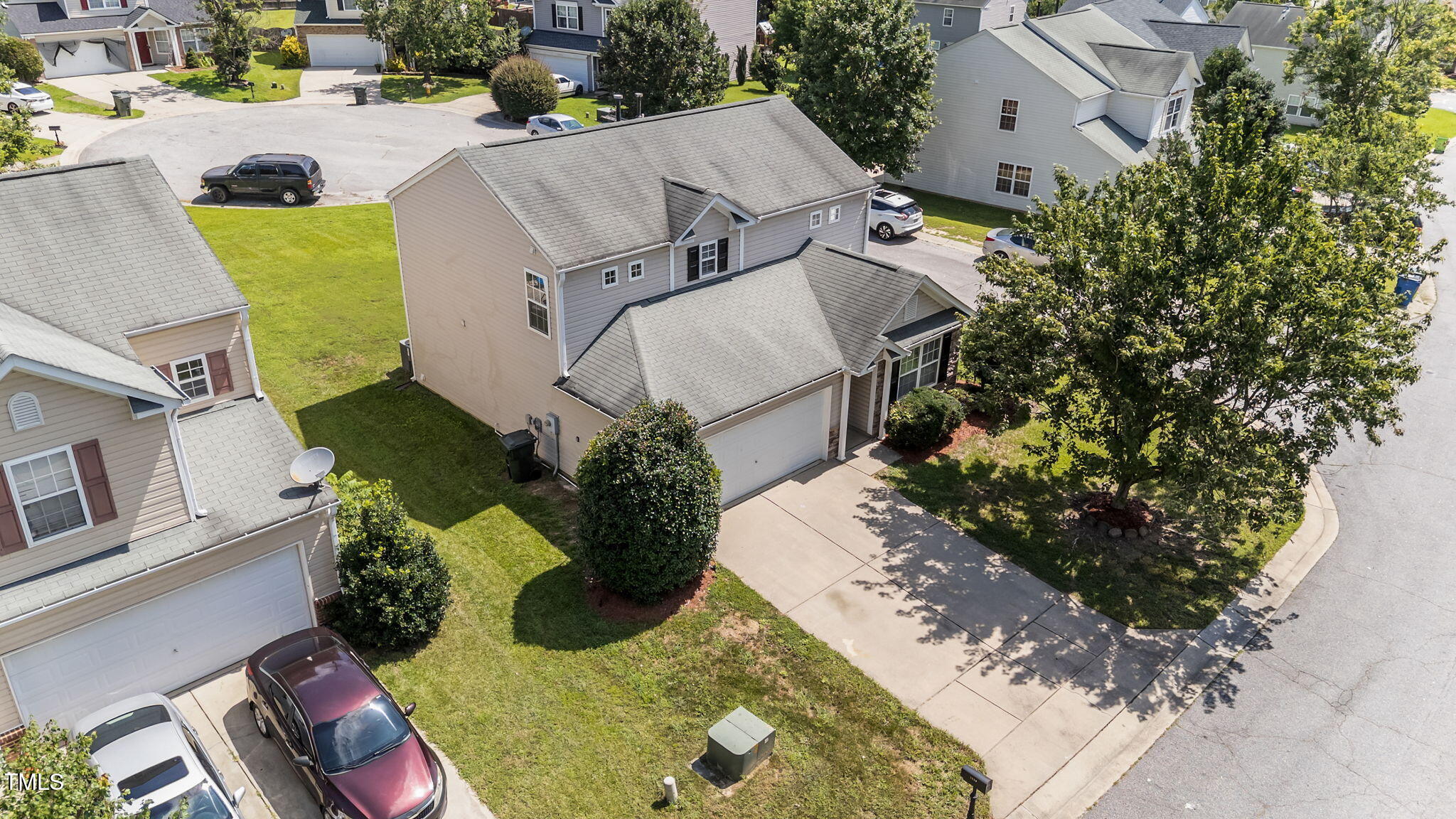 5819 Finestra Way Raleigh, NC 27610 - Photo 37 of 47 43-web-or-mls-DJI_20250718112339_0216_D_