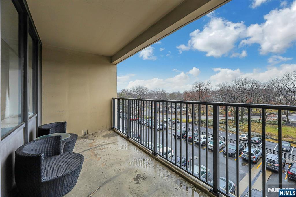 6 Horizon Road, Unit 306 Fort Lee, NJ 07024 - Photo 22 of 34