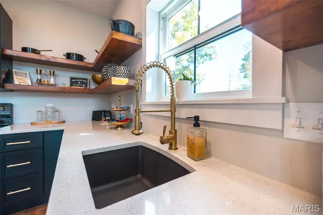 $675,000 | 10501 State Rte O, Ste. Genevieve, MO 63670