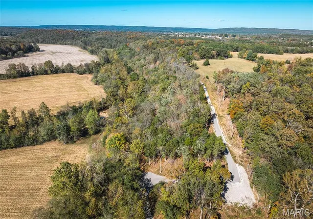 $675,000 | 10501 State Rte O, Ste. Genevieve, MO 63670