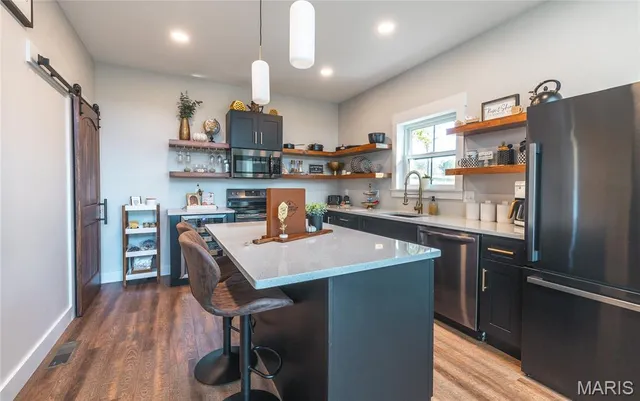 $675,000 | 10501 State Rte O, Ste. Genevieve, MO 63670