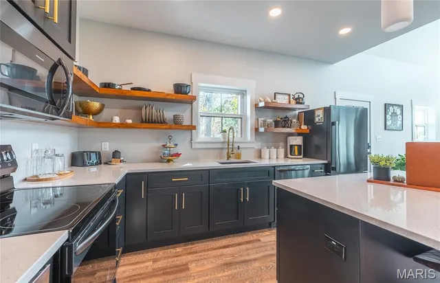 $675,000 | 10501 State Rte O, Ste. Genevieve, MO 63670