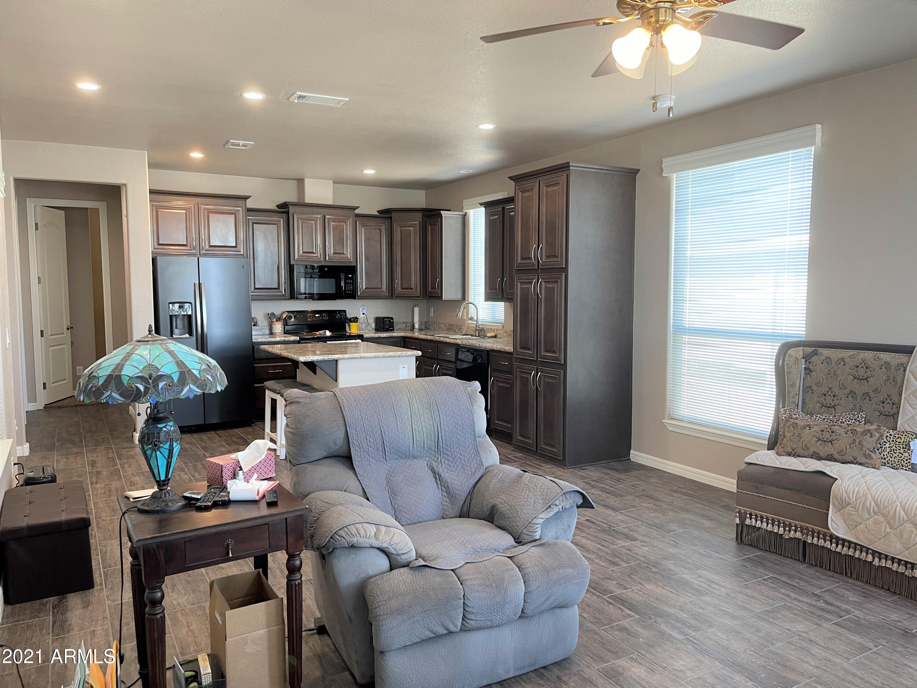 8865 East Baseline Road, Unit 549 Mesa, AZ 85209 - Photo 4 of 23 8865 E. Baseline Rd #549