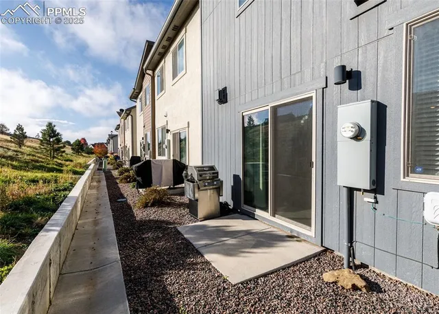 $374,500 | 5477 Passport View, Colorado Springs, CO 80922
