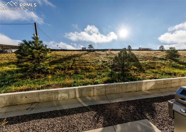 $374,500 | 5477 Passport View, Colorado Springs, CO 80922