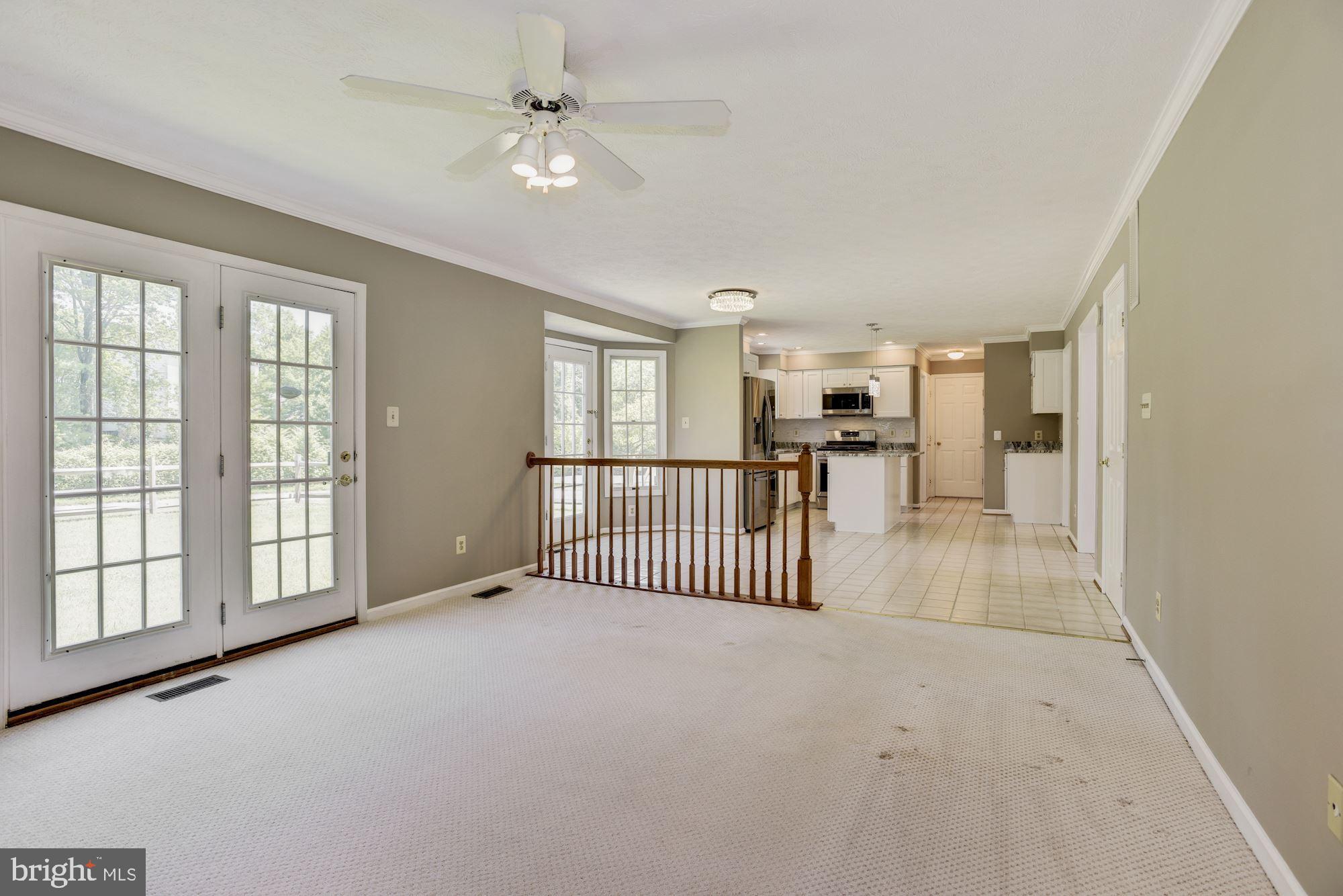 8505 Marblehead Road Lutherville-Timonium, MD 21093 - Photo 18 of 40 Family Room | Access to Backyard