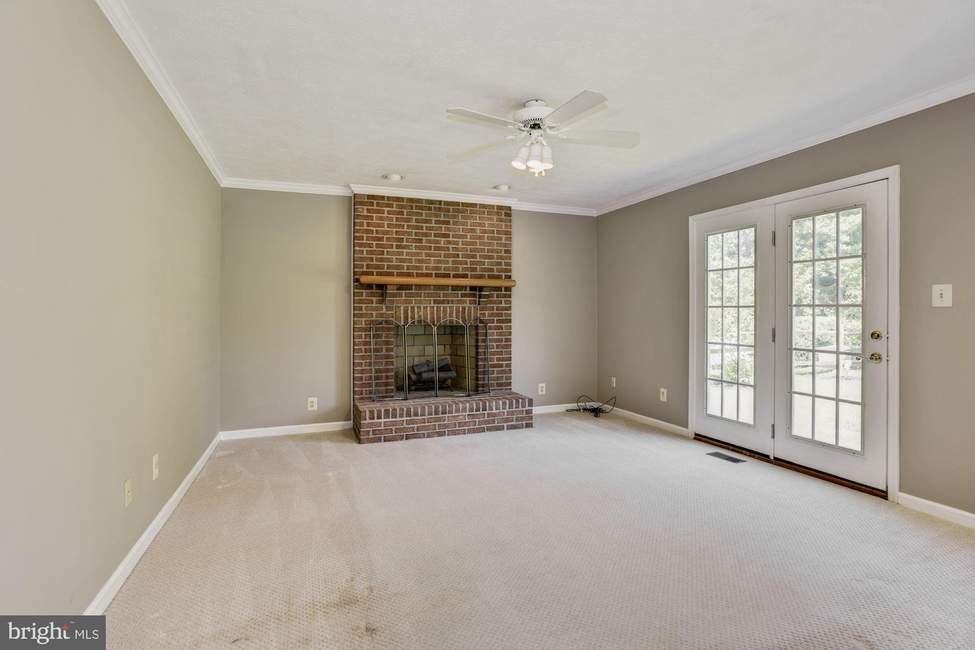 8505 Marblehead Road Lutherville-Timonium, MD 21093 - Photo 20 of 40 Family Room | Fireplace