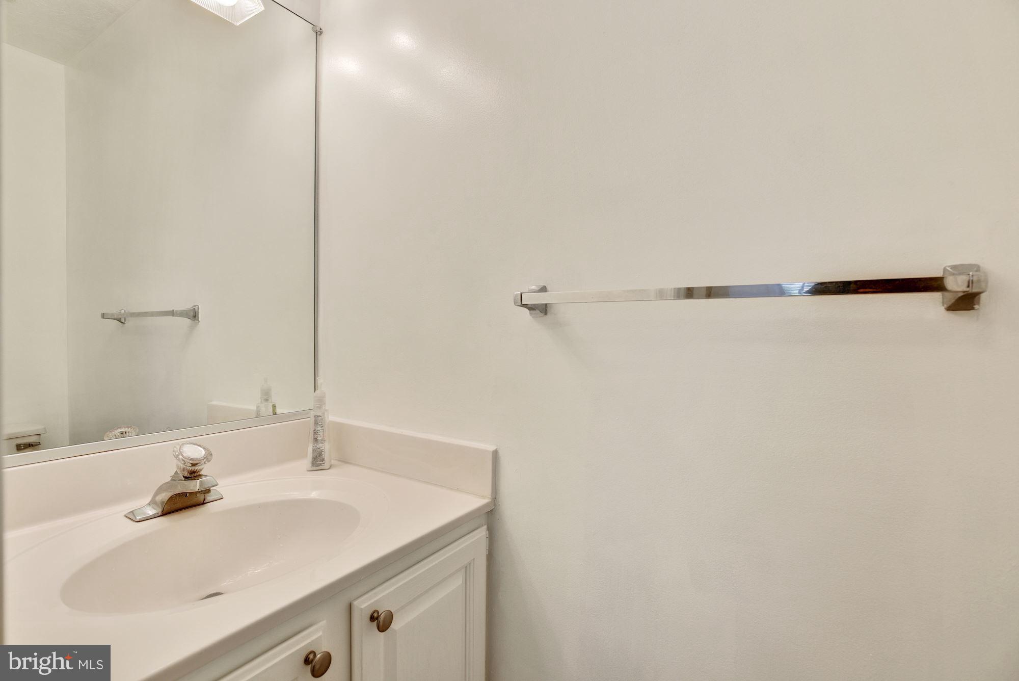 8505 Marblehead Road Lutherville-Timonium, MD 21093 - Photo 22 of 40 Powder Room