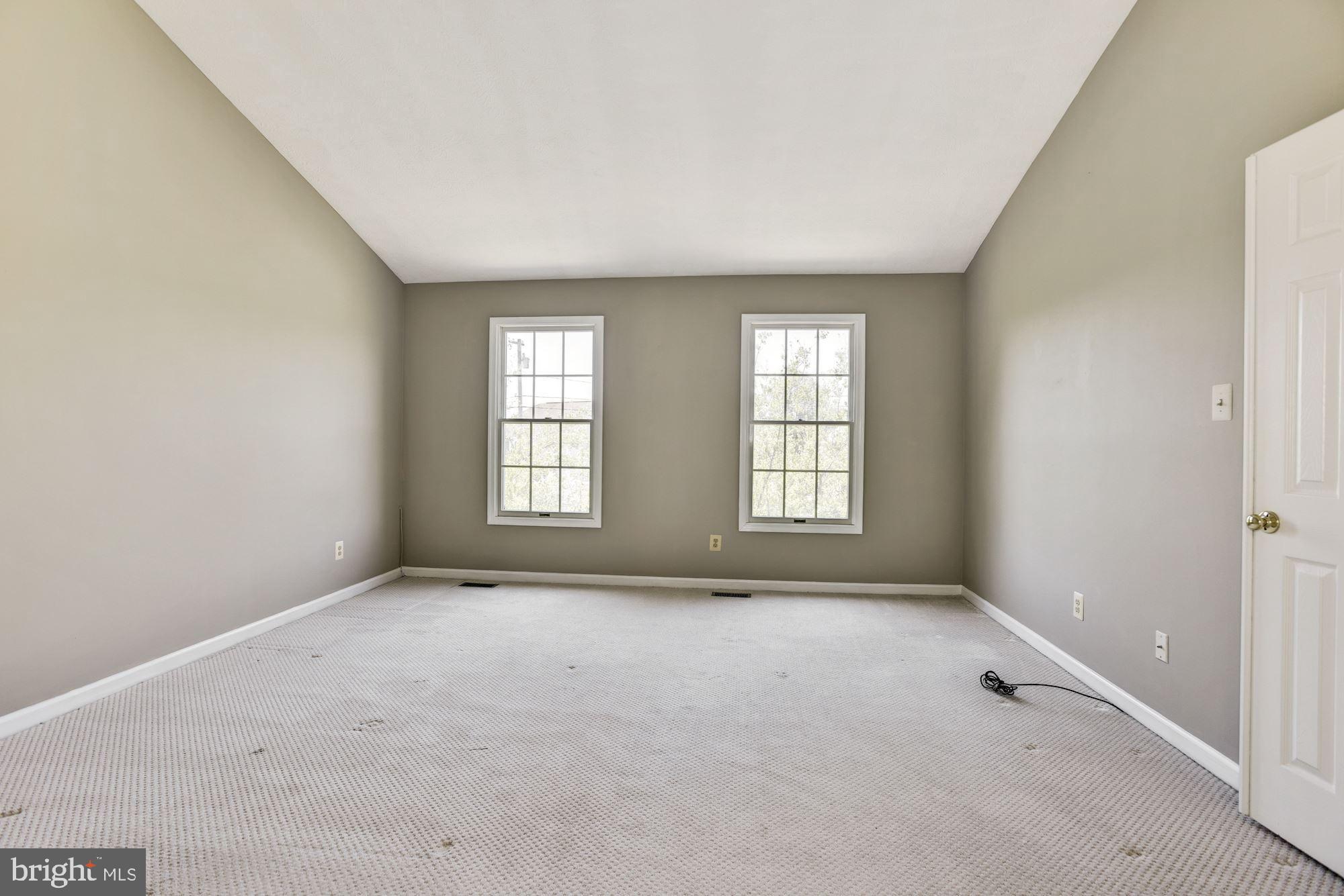 8505 Marblehead Road Lutherville-Timonium, MD 21093 - Photo 23 of 40 Master Bedroom | Cathedral Ceilings
