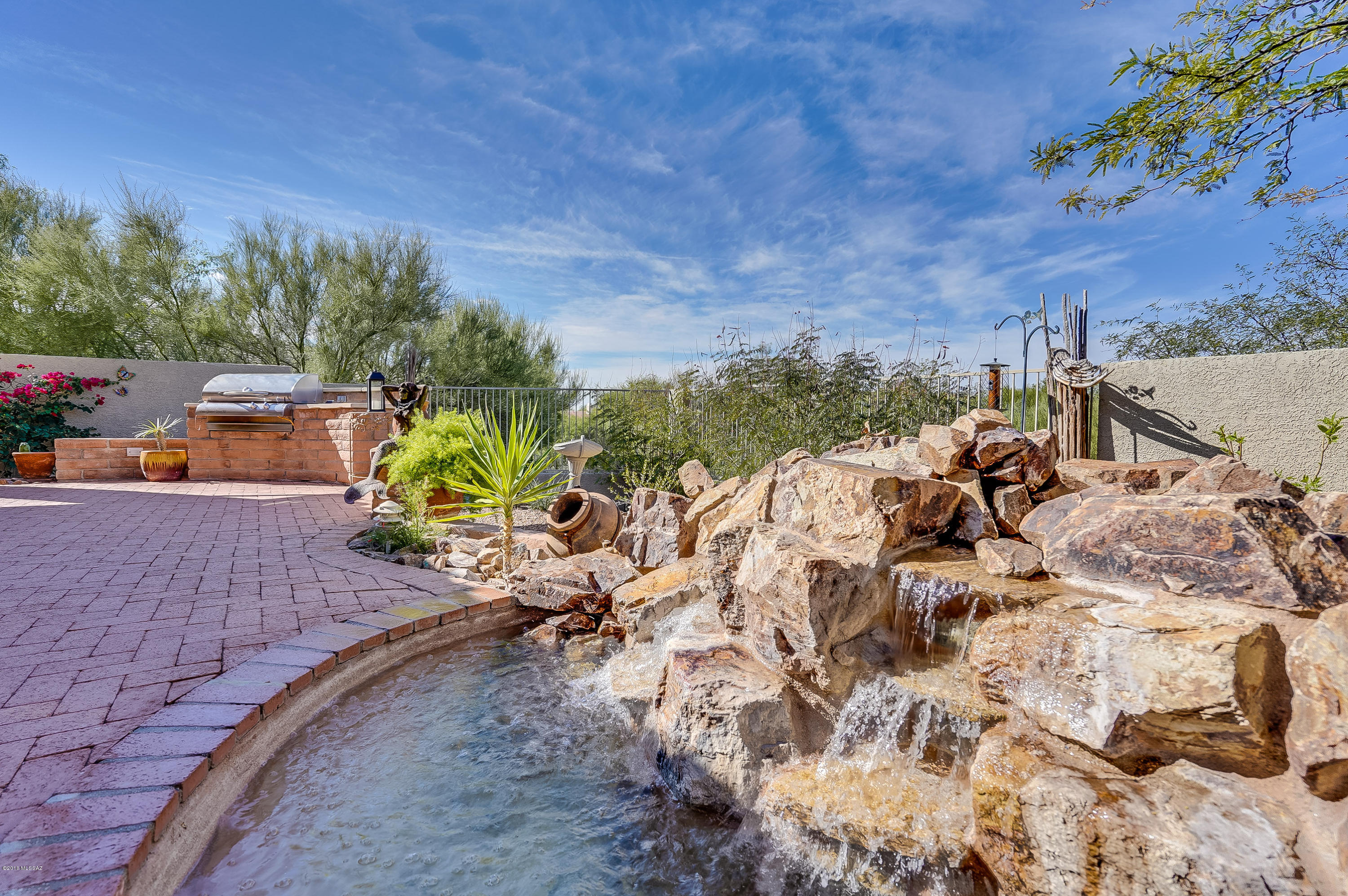 12735 North Piping Rock Road Oro Valley, AZ 85755 - Photo 33 of 35