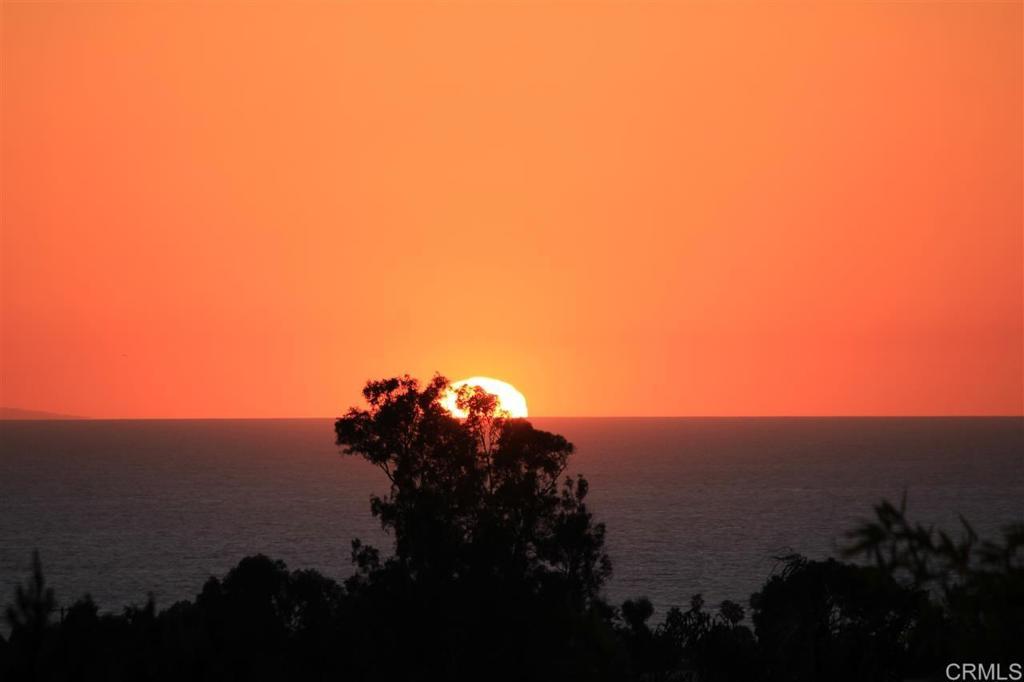 1499 Paseo De Las Flores Encinitas, CA 92024 - Photo 29 of 30 a view of sunset